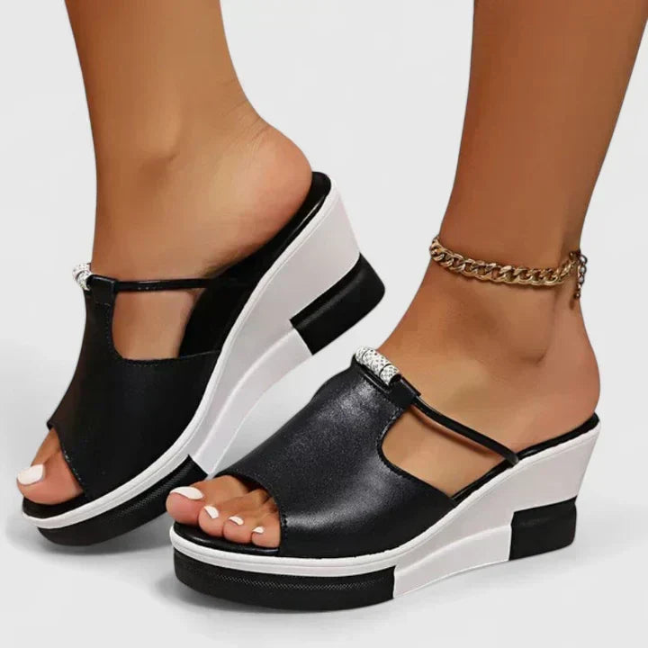 Talitha™ Cushioned Platform Sandals